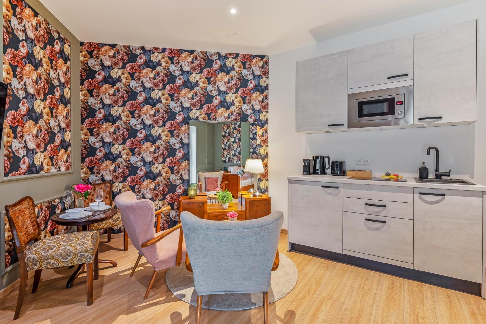 Stylish Flower Power Studio - Close To City Center & Public Transport - Ac & Wifi Viyana Dış mekan fotoğraf